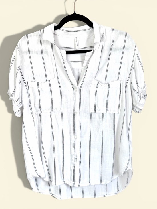 Mia & Tess Tops - Mia & Tess White Black Striped Linen Blend Button Front Blouse Size Small